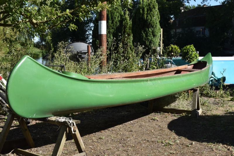 old town discovery - 3 x person plastic canadian canoe for