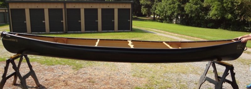 17.5 foot bell north wind canoe carbon/kevlar good used