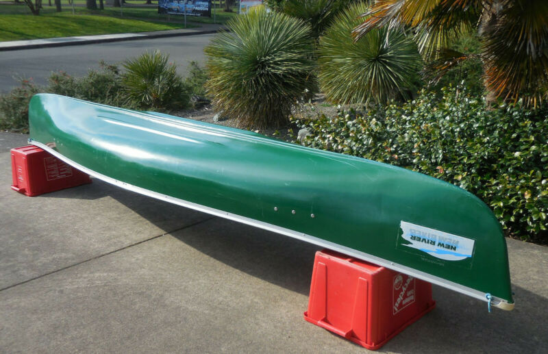 Fiberglass New River Canoe 14' Paddle Ready In Portland 