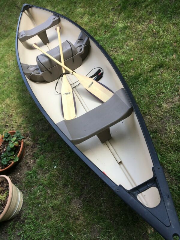 Pelican 15 5 Canoe Canadian Style 3 Person Canoe Complete With Paddles