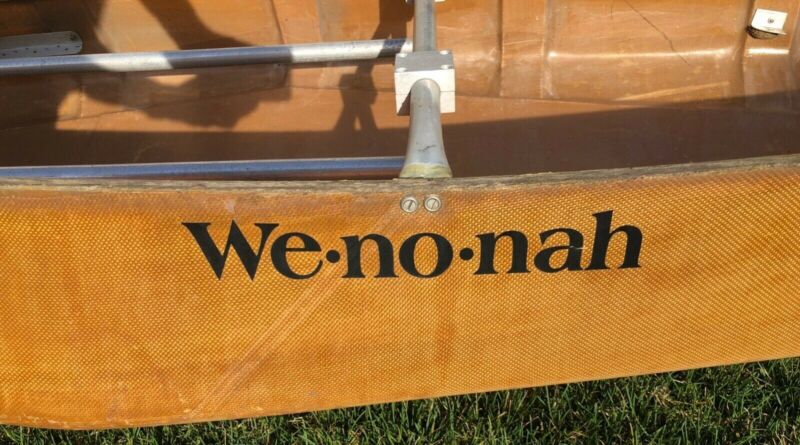 Wenonah 18' Jensen Kevlar Racing Canoe, Abt 30 Lbs, Config 