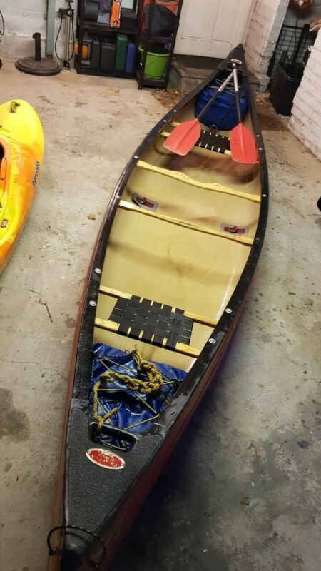 Old Town Charles River Canoe,very Good Working Condition 
