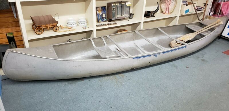 15 Foot Classic Vintage Grumman Aluminum Canoe for sale 