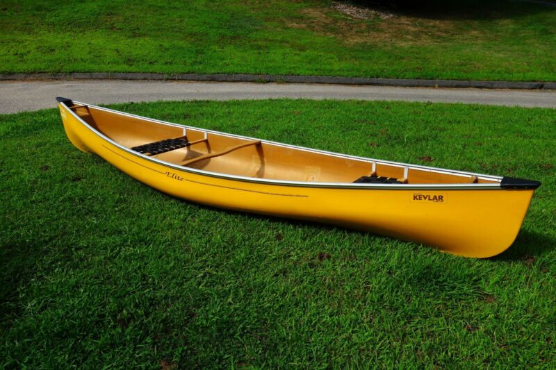 Canoe 14ft Kevlar Scott Elite for sale from United States.