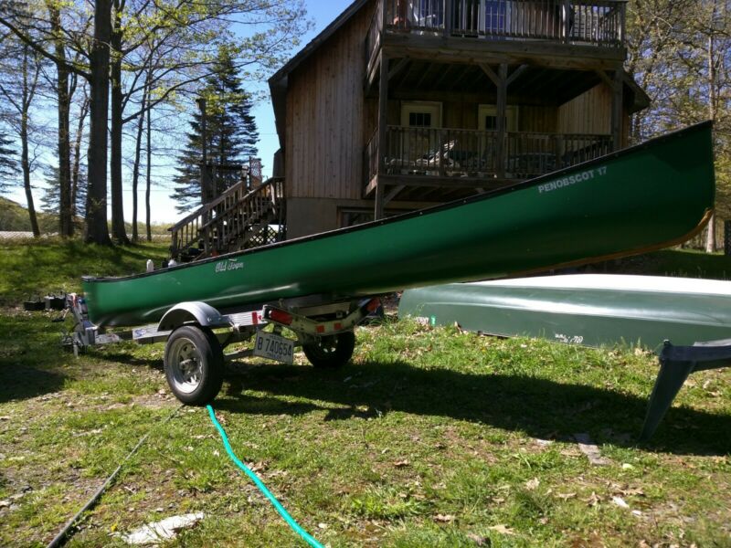 Old Town Royalex Penobscot 17' Canoe, Very Good Condition 