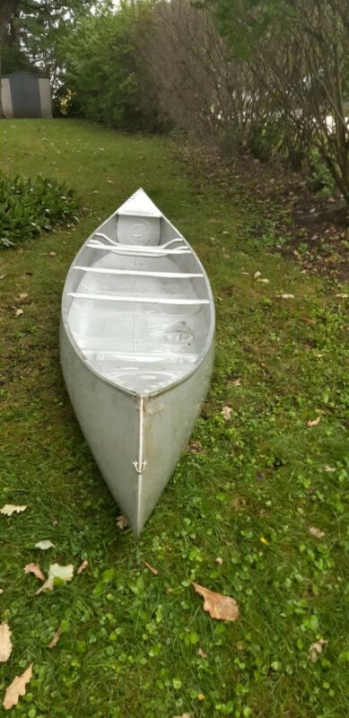 Grumman Canoe 15 Foot Aluminium Wide Body Indestructible 