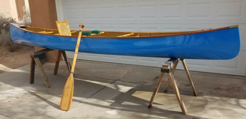 Old Town Canadienne 17' Made With Kevlar Canoe 59lbs Ralph 