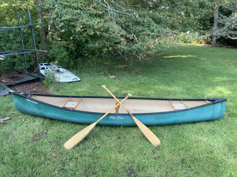Old Town Canoe Discovery 158 Red W/ Paddles for sale from United States