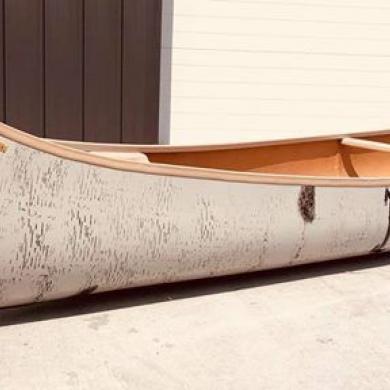 canoe gilman moulded